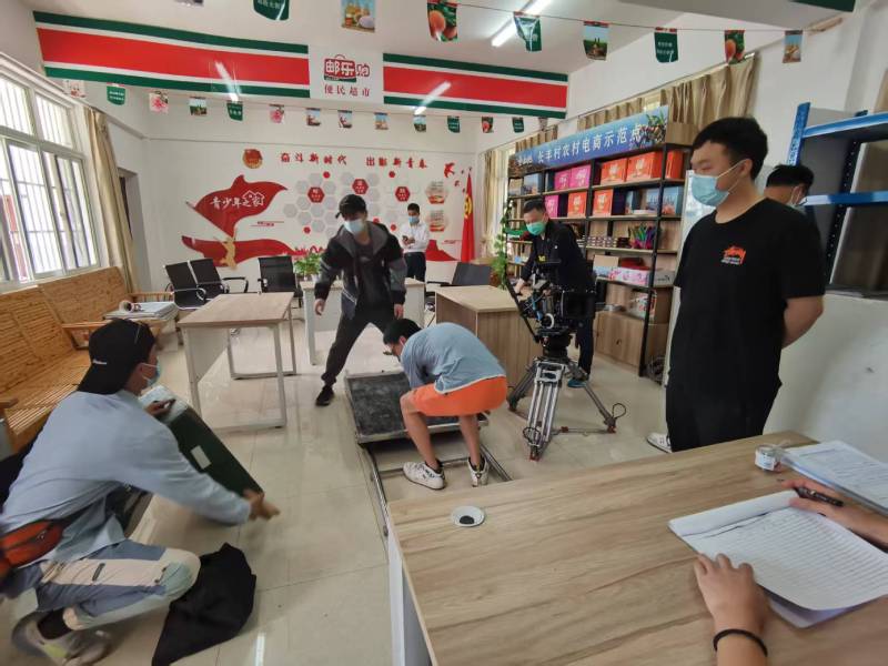 湟源县广告片拍摄公司：极简主义践行者，少即是多的视觉哲学